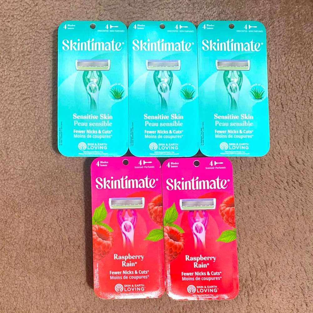 Skintimate women disposable razors bundle sensitive skin unscented raspberry